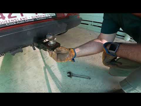 How to remove a tow bar ball