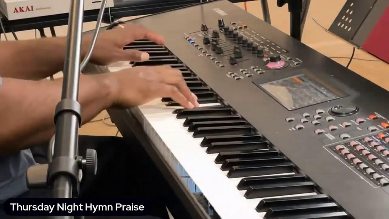 Thursday Night Hymn Praise - Come On Let's Praise The Lord