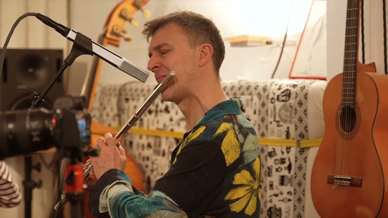 Nautilus ll played by PINTASSILGOS