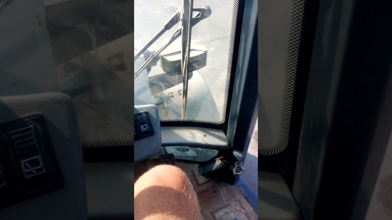 Ознайомленя з органами керування трактора Bobcat AL350