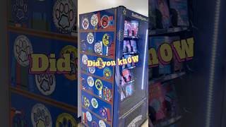 That’s some major school spirit! Display student art on an custom Book Vending Machines #bookvending