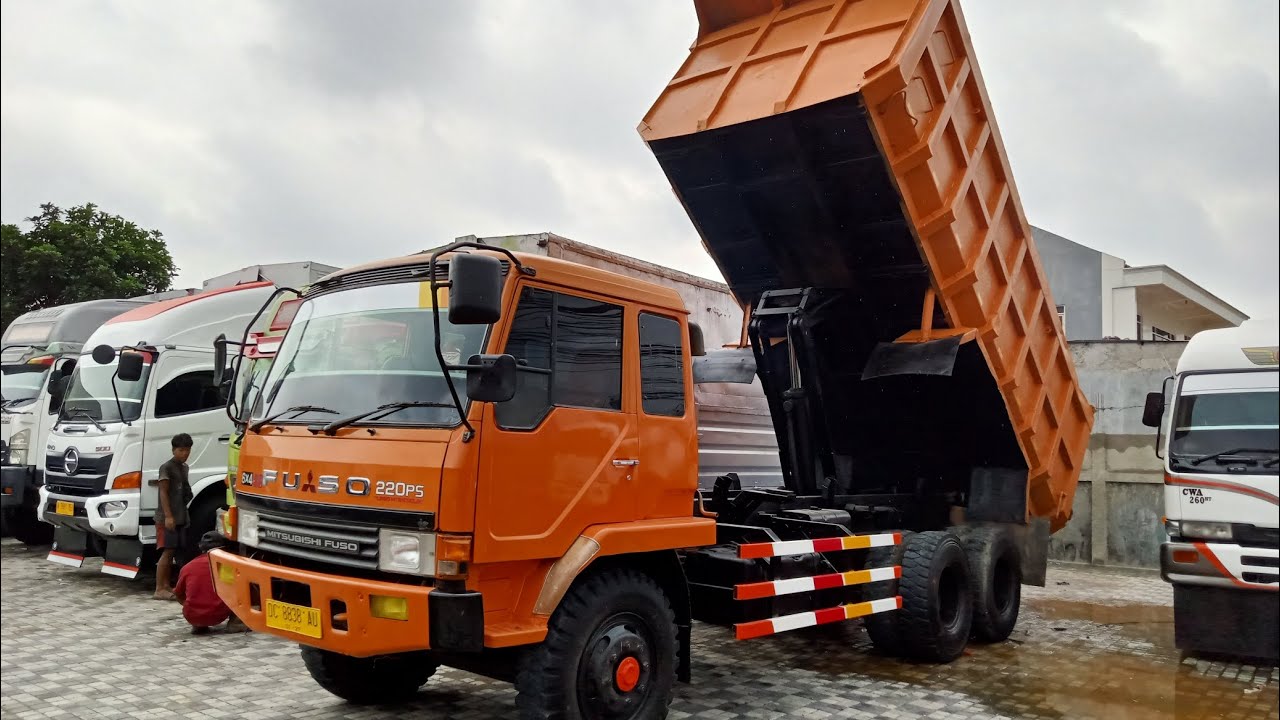 DI JUAL..CASH&CREDIT DUMPTRUK FUSO FN 527 ML/M3 INDEK 24 2018-2019,INFO 082121284637