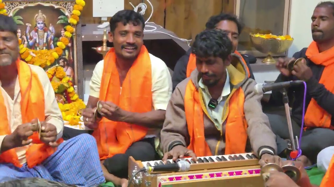 ಹುಟ್ಟಿದ್ದು ಹೋಲಿಮನಿ ಬಿಟ್ಟೊಂಟಿ ಖಾಲಿಮಾನಿ ಎಷ್ಟಿದ್ದರೇನು ಖಾಲಿಮಾನಿ ಕನ್ನಡ ಬಜನ ಪದಗಳು| Kannada bhajane song's 