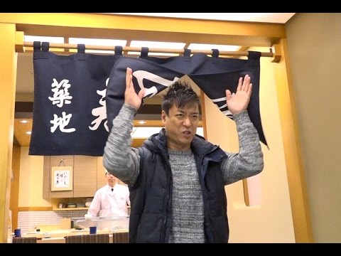 『Les Misérables』Flash Mob【ONE DAY MORE】『レ・ミゼラブル』2015年公演キャストによるフラッシュモブ映像