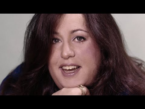 The Tragic Death Of The Mamas And The Papas' Cass Elliot
