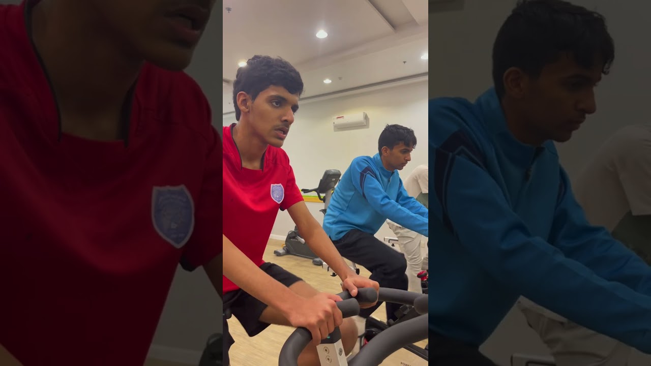 براعم 15 لفريق نادي البدائع في صالة مركز نبض القوة .