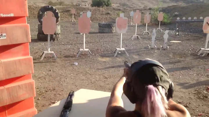 Tori Nonaka 3 gun Training with Taran