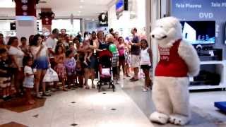 Urso Maluco Dançando Funk No Via Parque Shopping