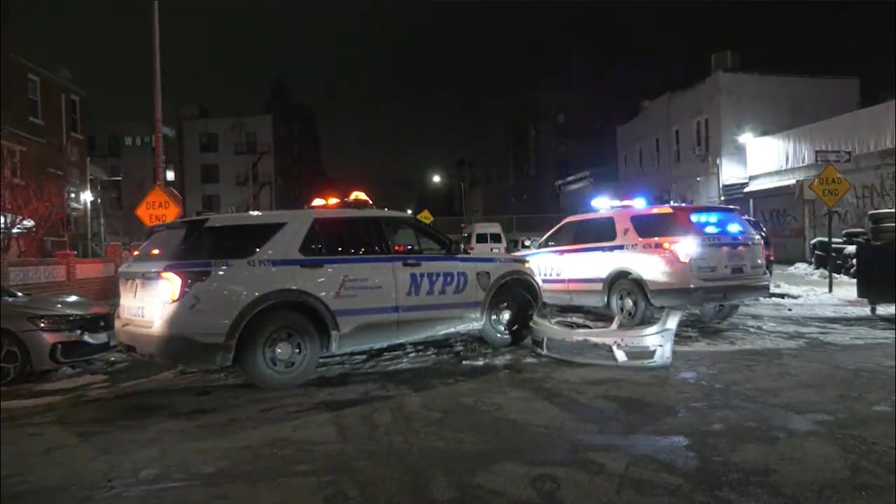 Officer hit during traffic stop in Brooklyn; driver sped away - YouTube