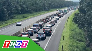 Linh Động Đóng, Mở Tuyến Cao Tốc Hướng Về Tp.hcm Để Giảm Kẹt Xe Thdt