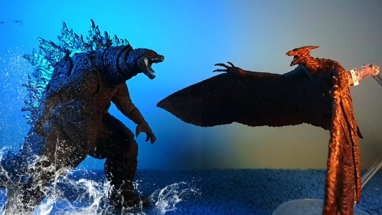 Godzilla vs. Rodan an Epic Stop-Motion Battle