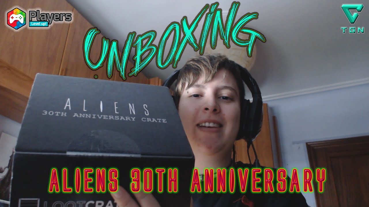 UNBOXING: ALIENS 30th ANNIVERSARY CRATE [LootCrate] - YouTube