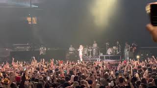 Paramore - The Only Exception (2023-05-31, Madison Square Garden, New York, NY) [4K HDR]
