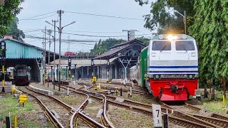 AKTIVITAS KERETA TAK BIASA DI STASIUN BESAR KOTA SURABAYA!! Kereta Api di Stasiun Surabaya Gubeng