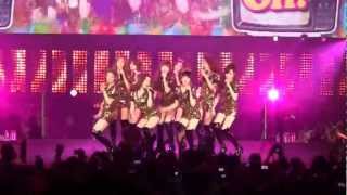110611 Girls Generation SNSD   Oh SMTown Live Concert Paris 2 00 01 40 00 03 01
