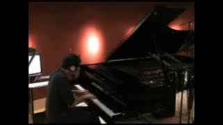 Matt Bellamy playing Exogenesis Symphony Part 2