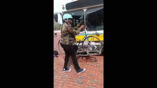 How to load your bike on the T Bus Bike Rack