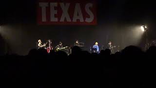 Texas au Zénith de Paris le 15 avril 2022, Every day now (acoustique)