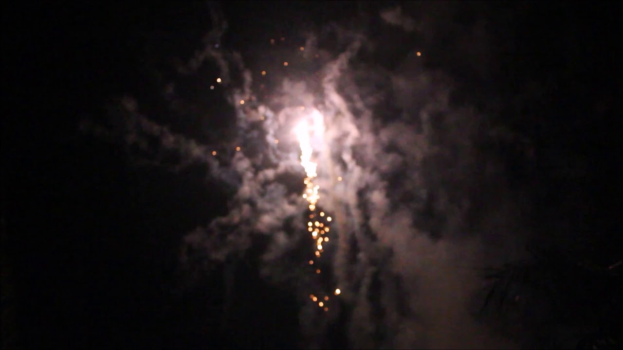 Soltamos a Torta Premier da Fogos Caruaru - Produto TOP DE LINHA