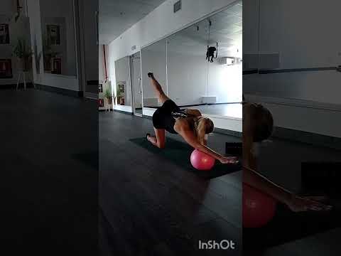 супер упражнения с медболом 👌#fitness #pilates #спорт #sports #фитнес #motivation
