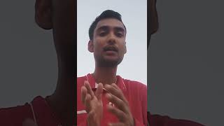 Python programming language में Arrays और linked list में क्या Differences हैं।