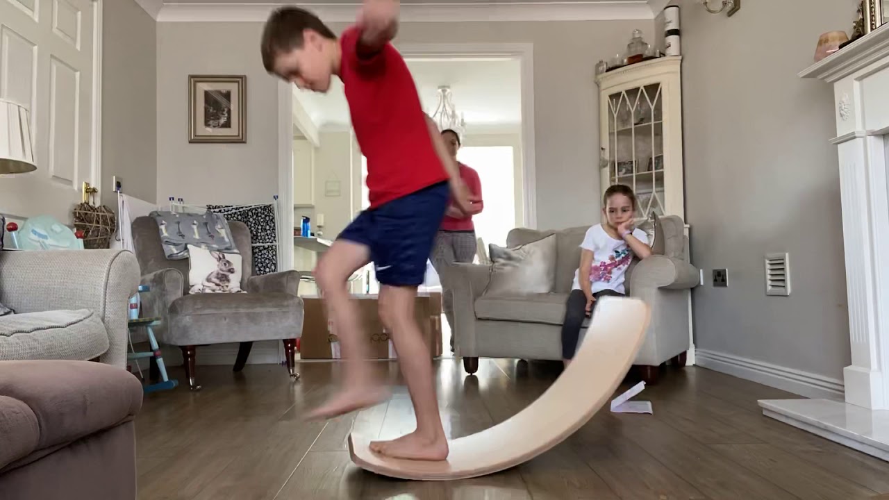 Unboxing the new wobbel board!