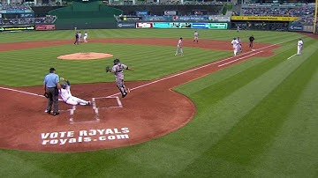 CWS@KC: Hosmer plates Escobar with a groundout