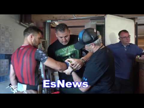 Vasyl Lomachenko Sparring Day At The Gym Esnews Boxing Youtube