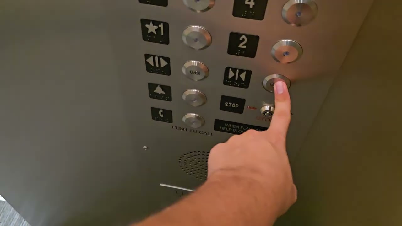 Modded General Hydraulic Elevator - Tyrone Tower - St. Petersburg FL