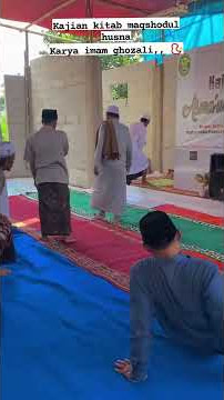 Teruslah bersyukur di atas taqdir yg di berikan,baik suka maupun duka.. 🤲