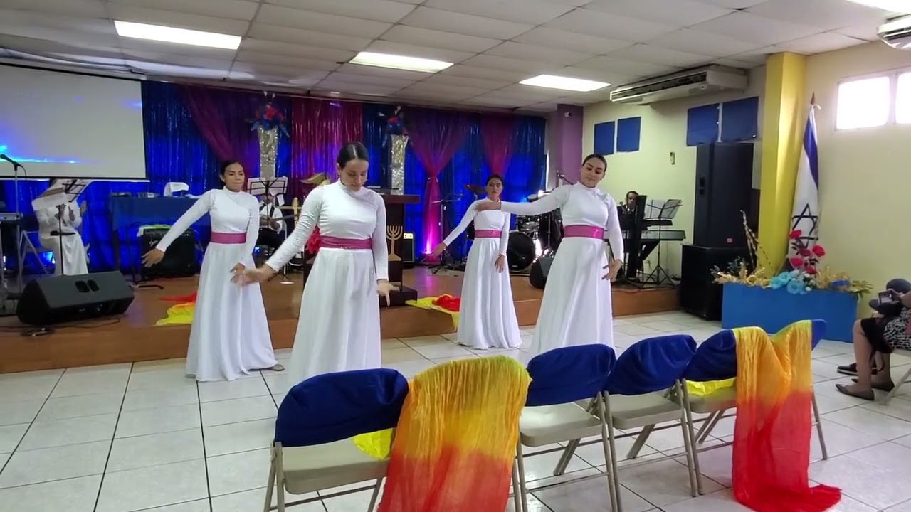 Danza Oasis Ministry- Yahweh Se Manifestará