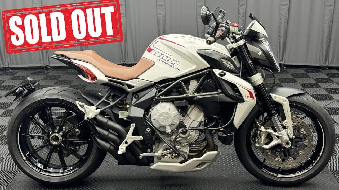 MVアグスタ ドラッグスター800RR 純正フロントディスクローター&パッド MV Agusta - MV Agusta Dragster - 3-Cylinder Engine - Italian