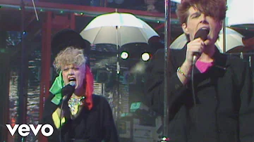 Thompson Twins - The Gap (The Tube 1984)