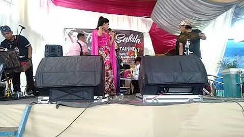 Miss Detty feat Miss lina tespong-kembang boled