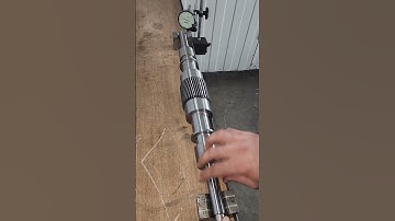 Gear shaft Run out check between bearing using V Block #shorts