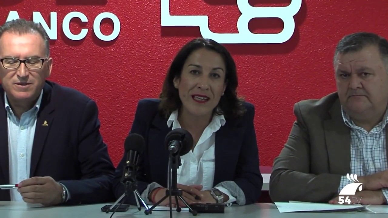 El PSOE ofreció una rueda de prensa sobre la actualidad del sector agrogandero en Los Pedroches campaña levante