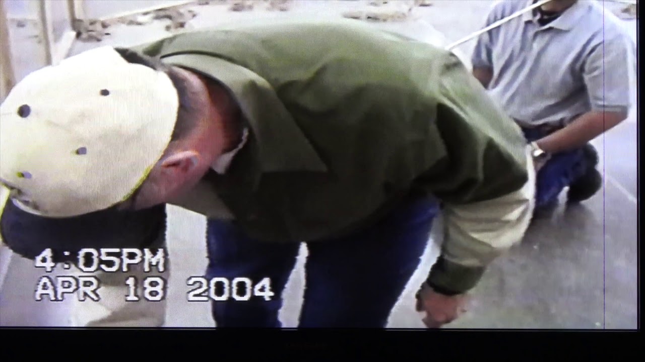 Alamogordo Snake Handling Rattlesnake Roundup in New Mexico 2004 YouTube