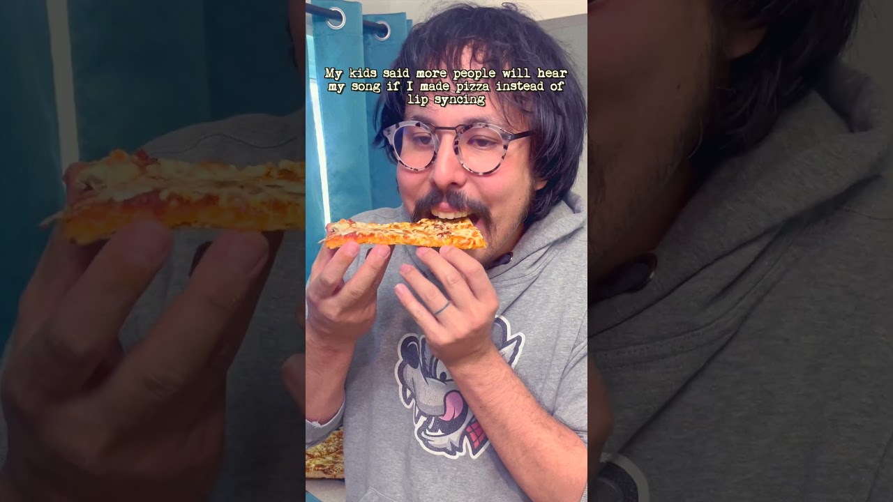 Pizza Folk Music 🍕 #countryfolkdramatic #micahthunder