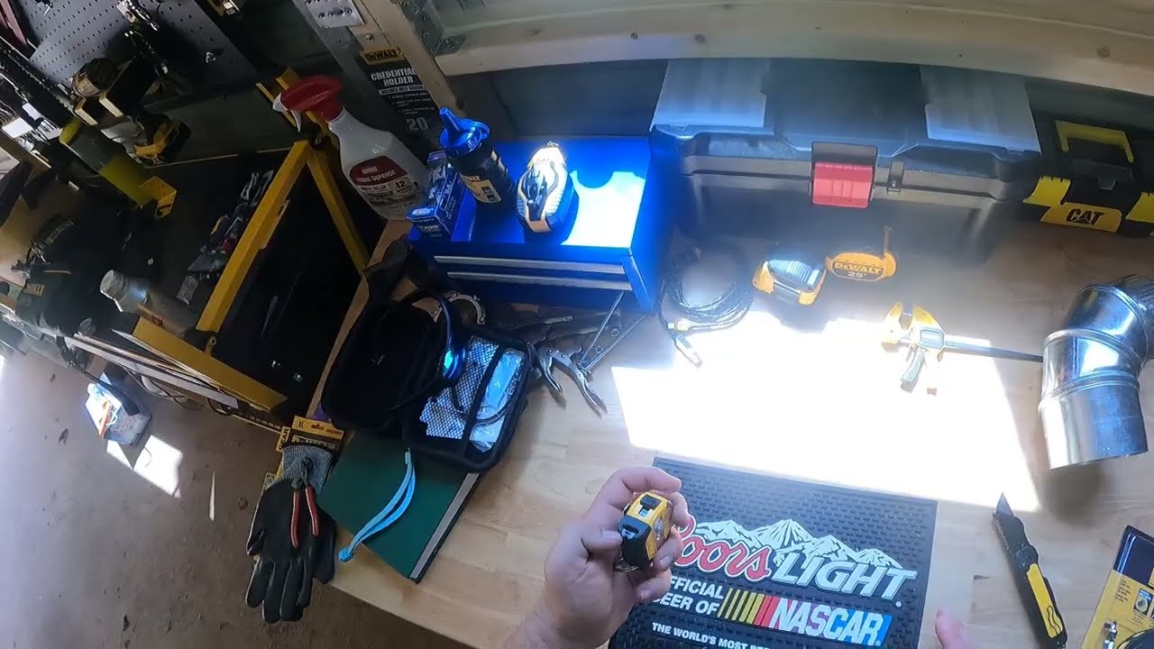 DeWalt Pocket Tape Measure