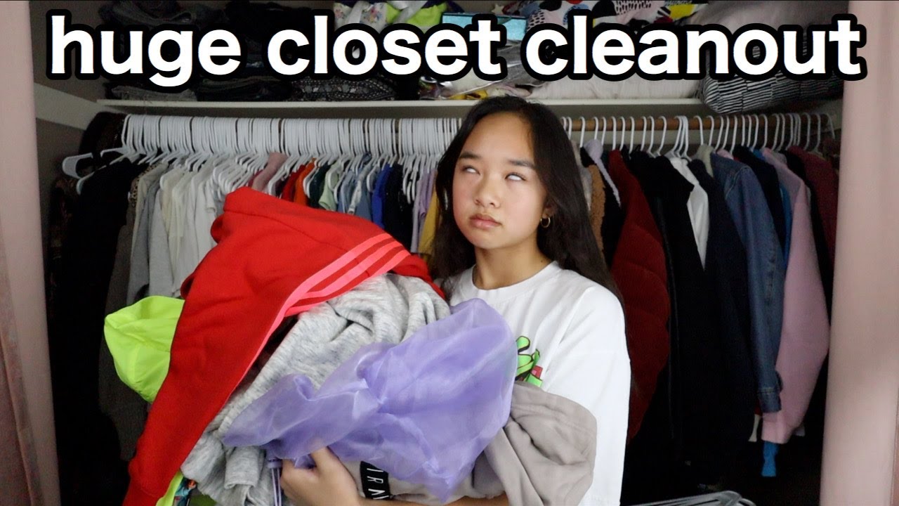 HUGE CLOSET CLEANOUT 2020 | Nicole Laeno