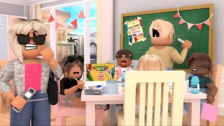 My Toddlers FIRST DAY AT KINDERGARTEN! *KAREN IS BACK? NERVOUS!* W\/VOICES! Roblox Bloxburg Roleplay