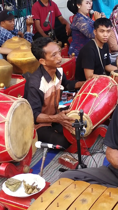 Viral Kendang Jatuh