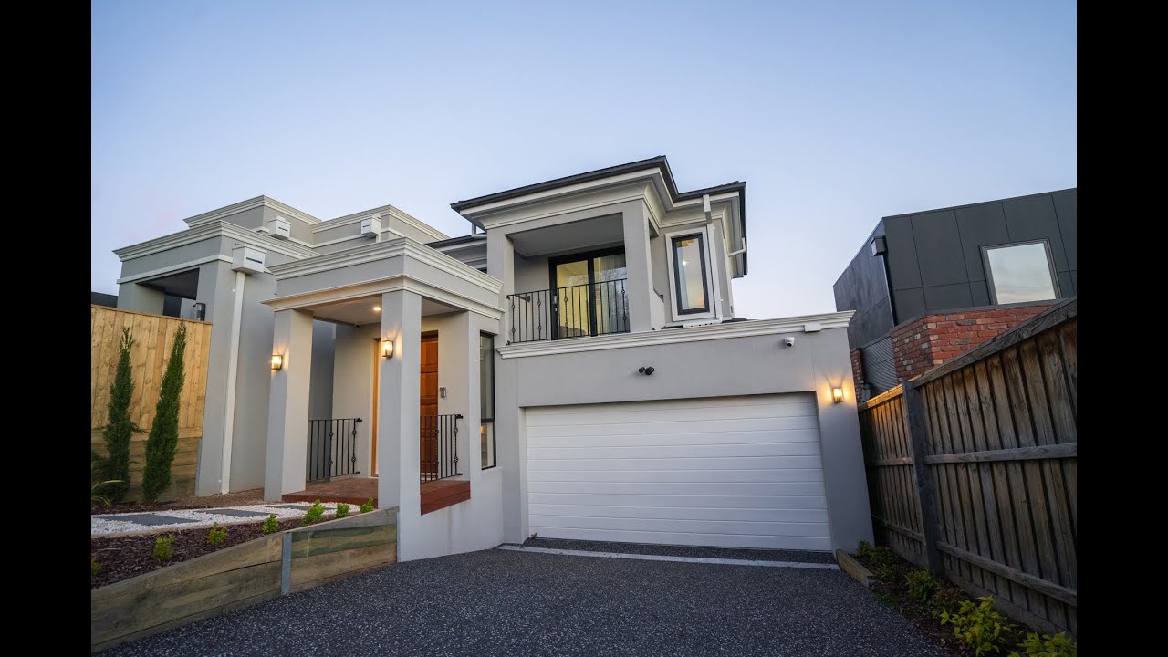 Peake Real Estate 24 Lyall Rd, Berwick. YouTube