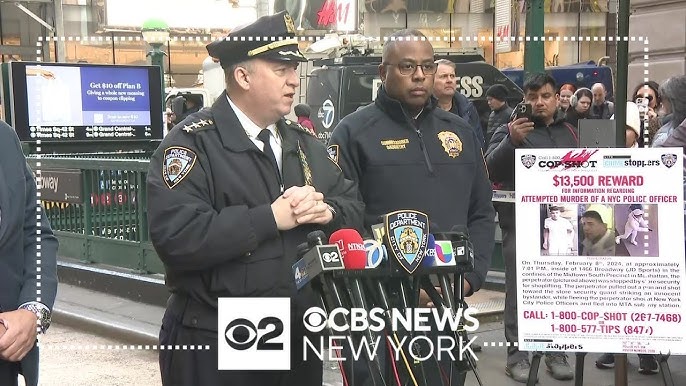 Watch Nypd Looking For 15 Year Old Suspect In Times Square Shooting