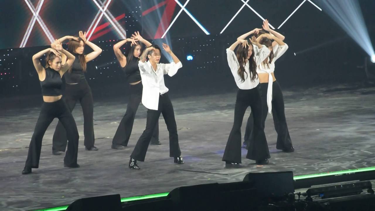 160602 KCON Paris 2016 f(x) 에프엑스 - 4 Walls HQ