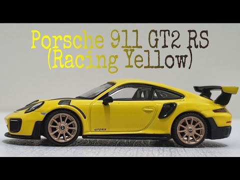 MINI GT Porsche 911 GT2 RS (Racing Yellow) / No. 136
