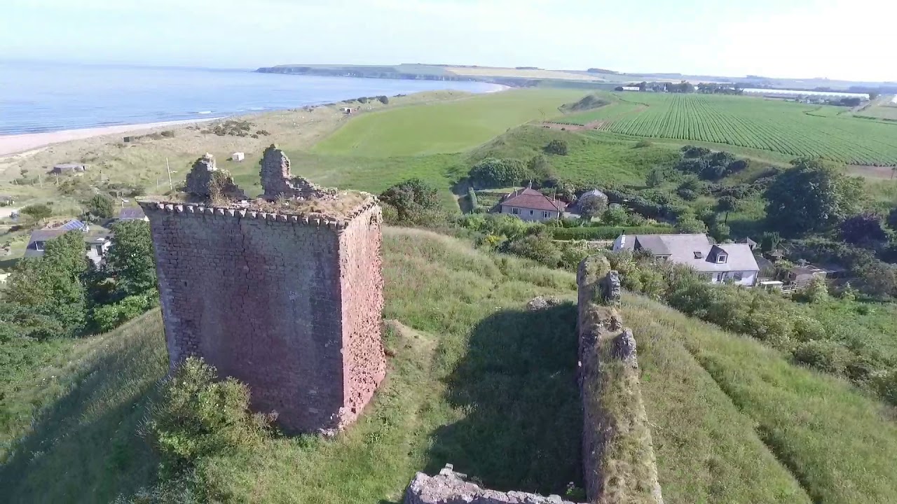 Red Castle, Lunan (Scotland): DJI Phantom 4 drone (1080p HD)