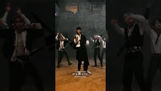 Thunderous - Stray Kids Fullscreen Whatsapp Status