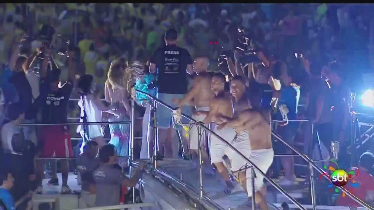 [HD] Psy - Gangnam Style | Carnaval de Salvador 2013