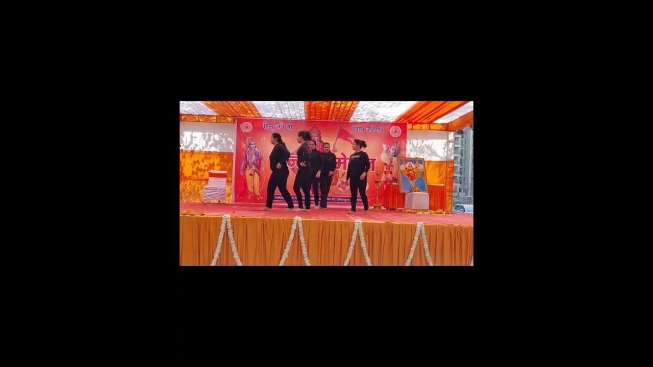 Artistic Yoga Performance